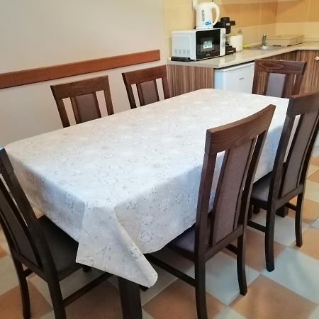 Apollo Vendeghaz Apartment Edelény Екстериор снимка